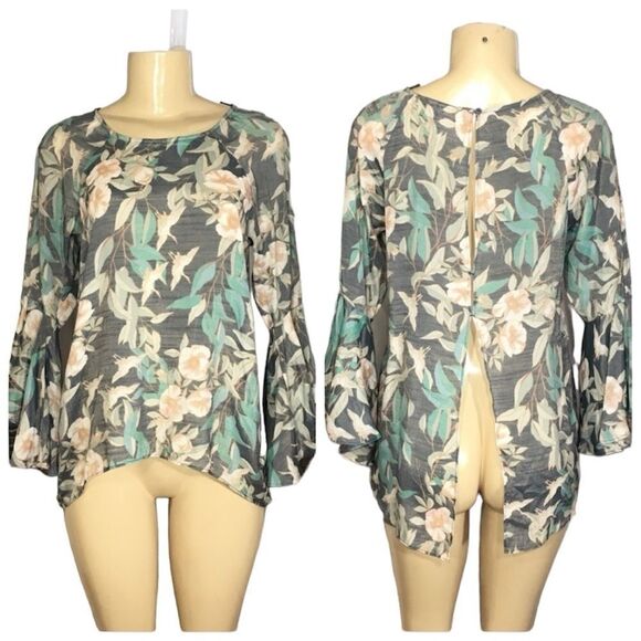 LAUREN CONRAD FLUTTER SLEEVE SPLIT BACK HI LOW BLOUSE TOP SMALL FLORAL FAIRY - Picture 2 of 13